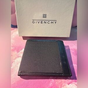 Givenchy Men’s Bifold (NWOT/Vintage; Black)
